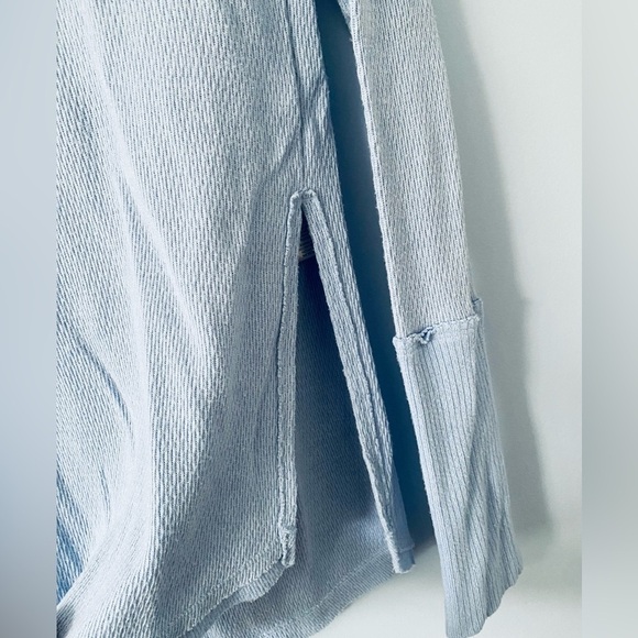 Free People We the Free Snowy Thermal Baby Blue Shirt, Small, Oversized - Picture 8 of 14